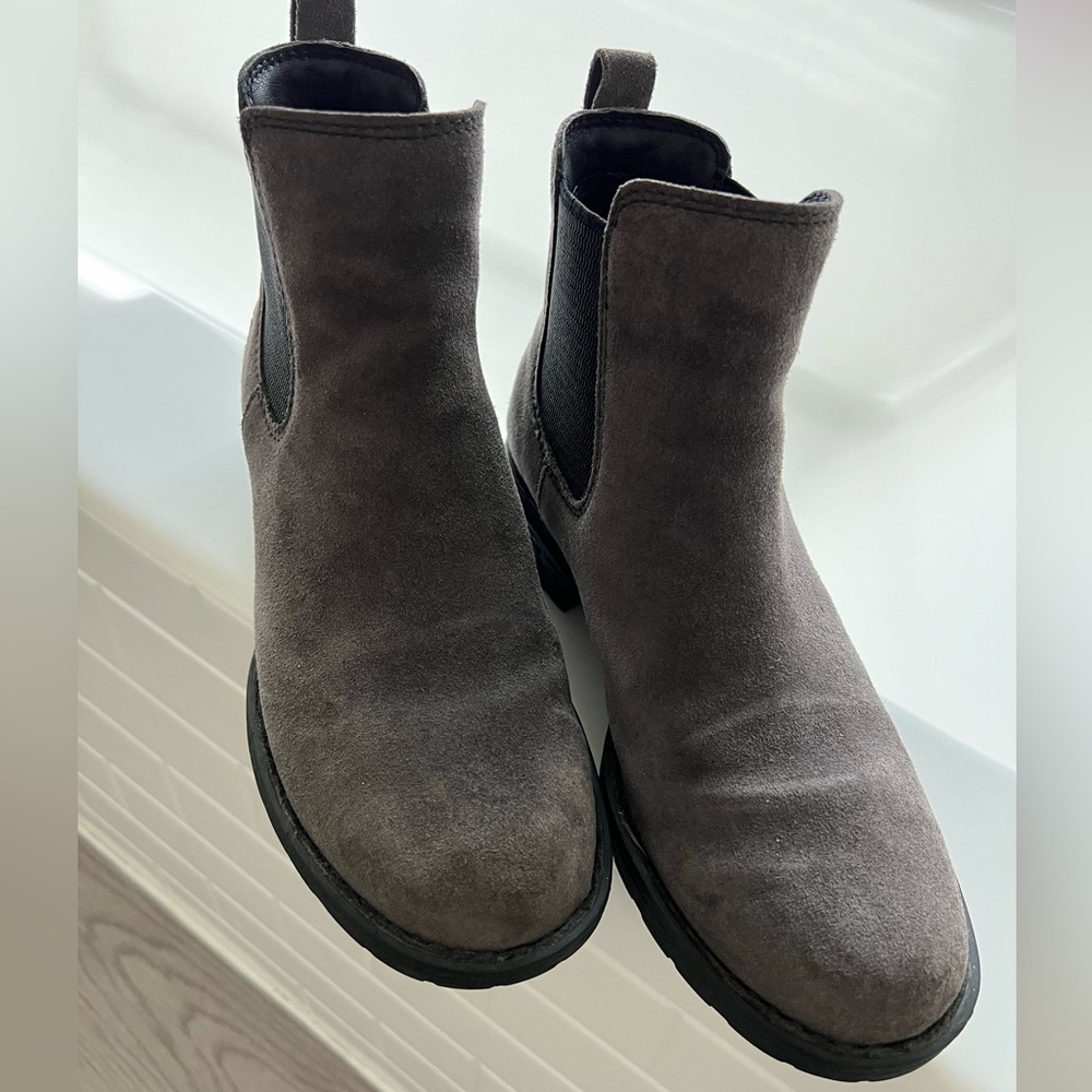 Born boots